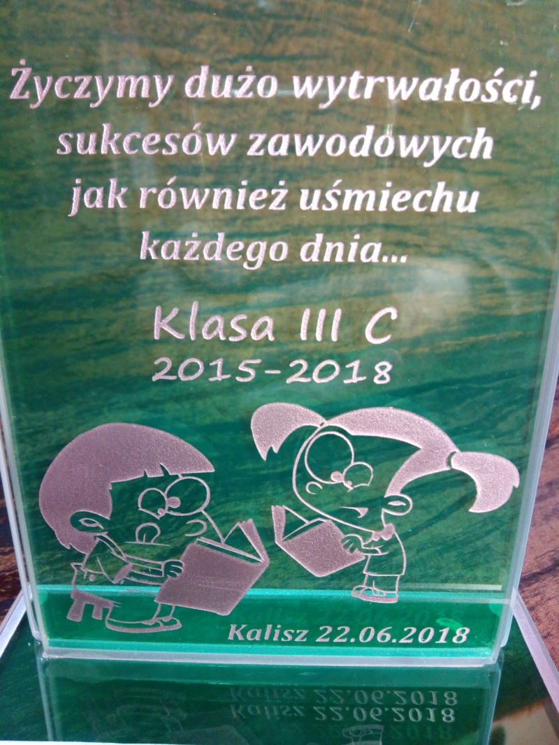 statuetki szkoła, podziękowania dla nauczyciela dla wychowawcy na koniec roku szkolnego