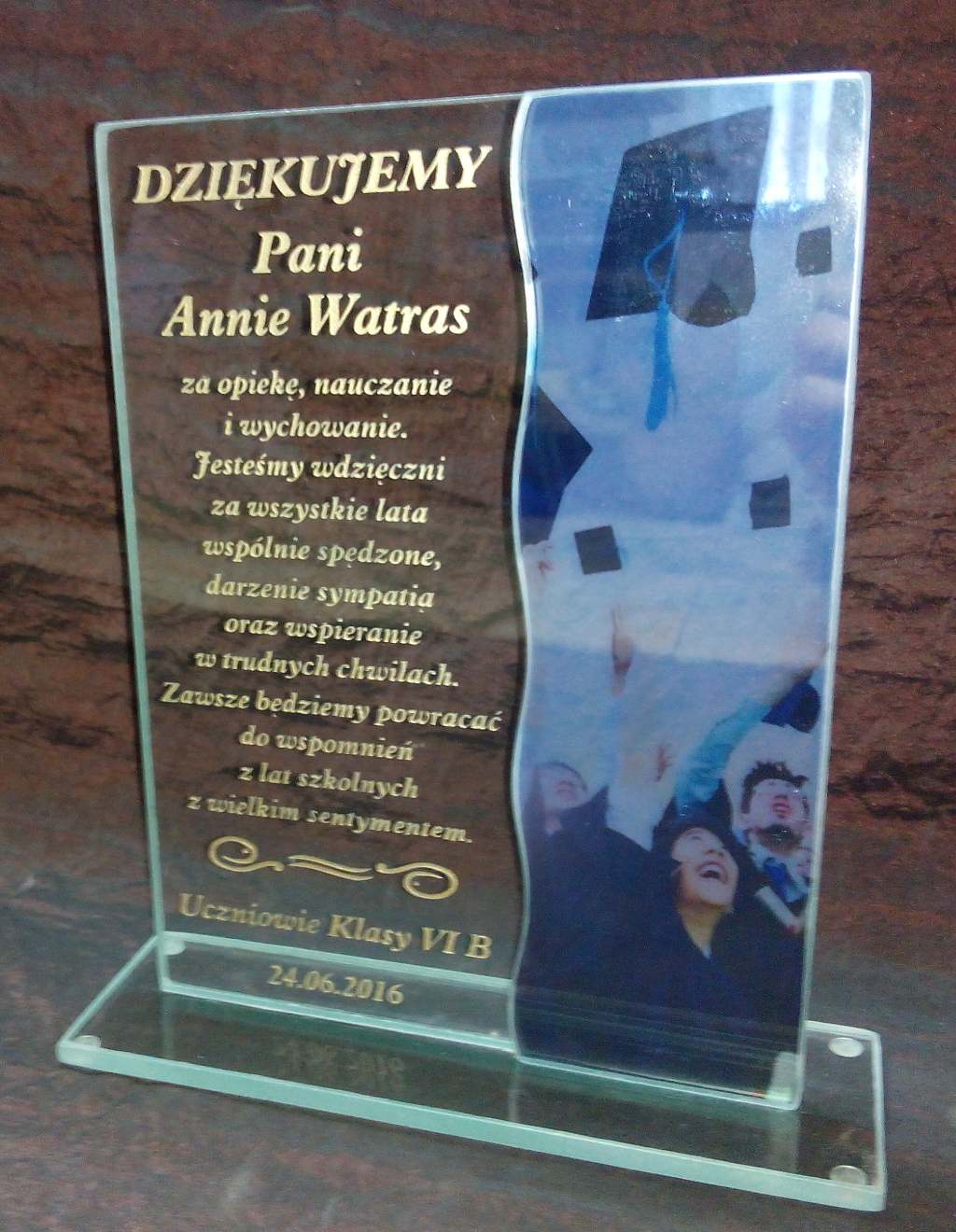 statuetki szkoła, podziękowania dla nauczyciela dla wychowawcy na koniec roku szkolnego